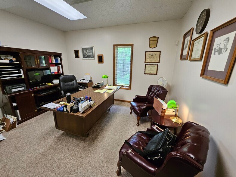 More Photos Of 2745 Nesbitt Ave, Akron Loft Creative Space For Sale