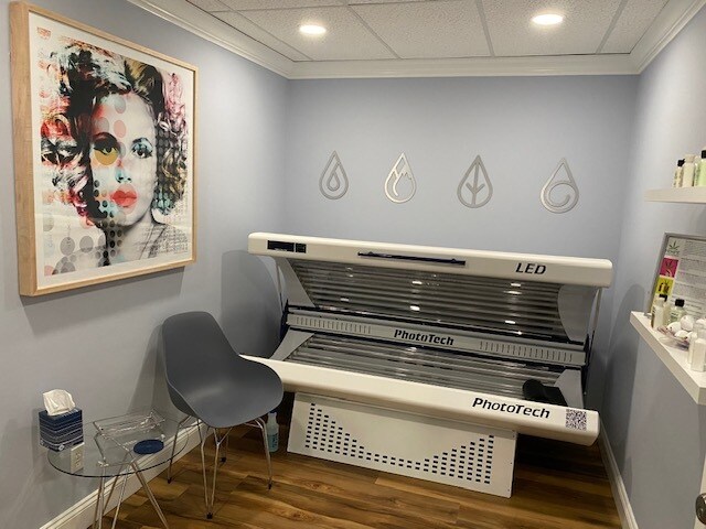 More Photos Of 1000 Tamiami Trl N, Naples Medical For Lease