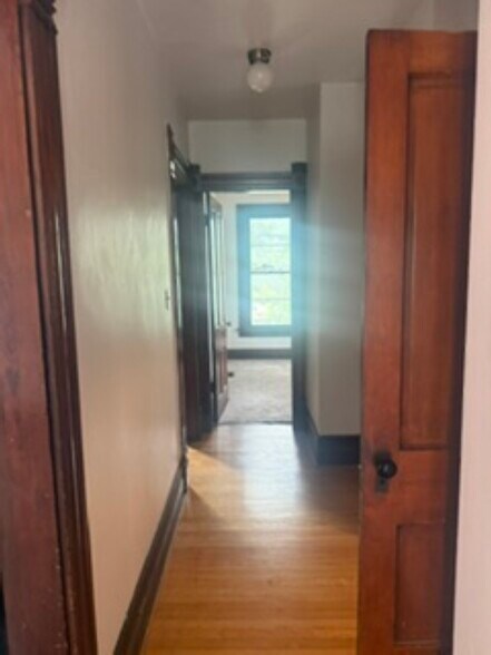 More Photos Of 51 Clark Pl, Columbus Multifamily For Sale