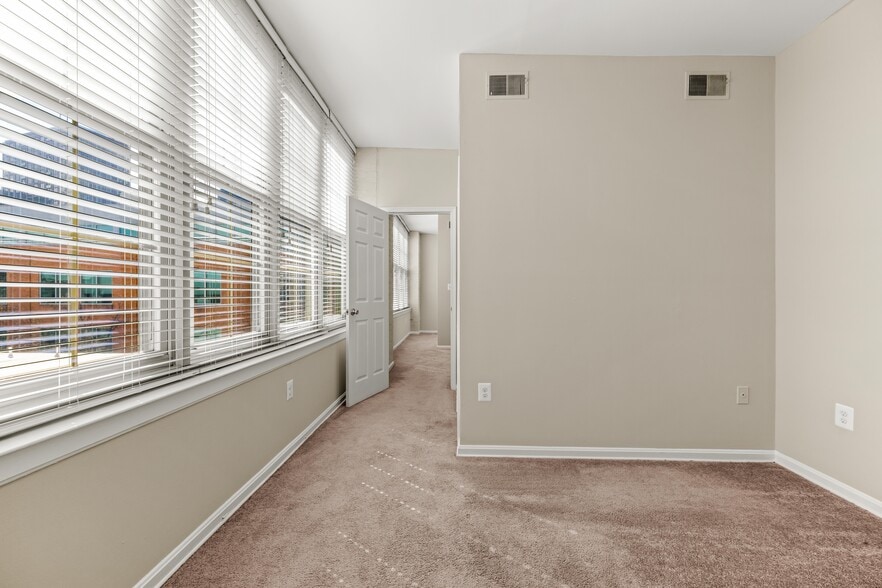 More Photos Of 1516 Lancaster St, Baltimore Apartments For Sale