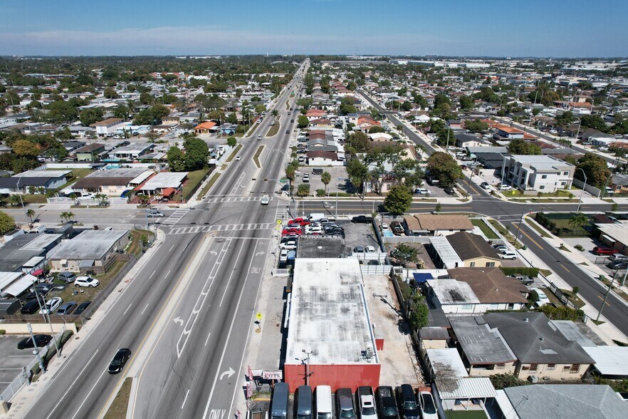More Photos Of 4255 E 8th Ave, Hialeah Auto Repair For Lease