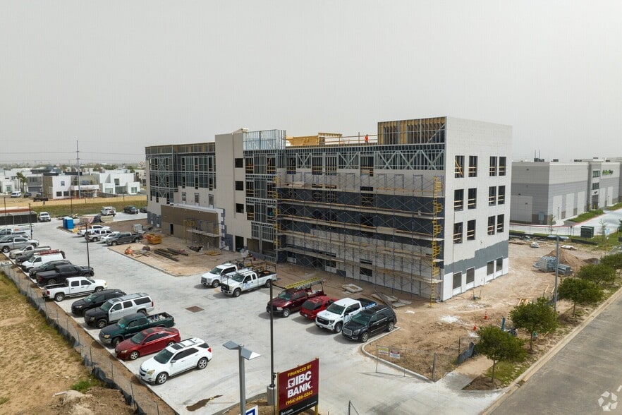 More Photos Of 101 Grapefruit Blvd, Mission Hotel For Sale