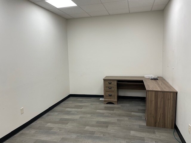 More Photos Of 667 Prentice St, Granite Falls Storefront For Sale