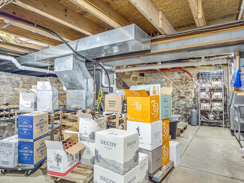 More Photos Of 214 Main St, Ruma Restaurant For Sale