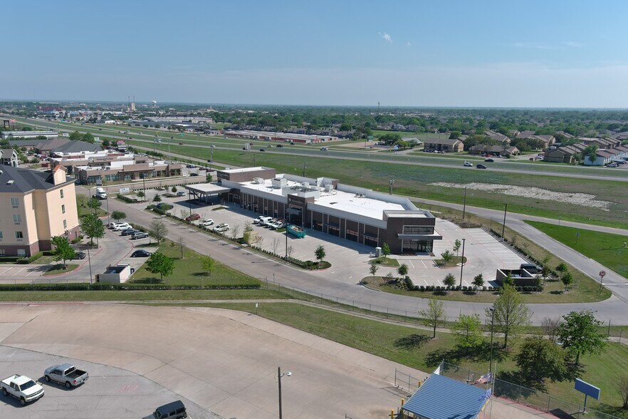 More Photos Of 1434 W Highway 287 Byp, Waxahachie Medical For Lease