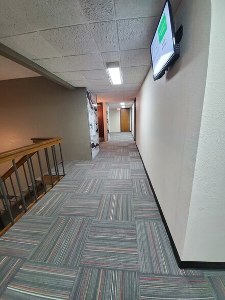 More Photos Of 833 E Arapaho Rd, Richardson Office For Lease