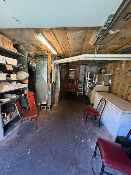 More Photos Of 10101 Dustin Rd, Remsen Restaurant For Sale