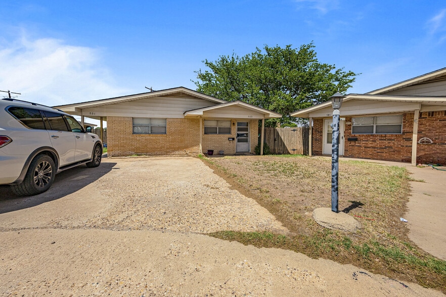 More Photos Of 501-524 Plaza Dr, Slaton Apartments For Sale