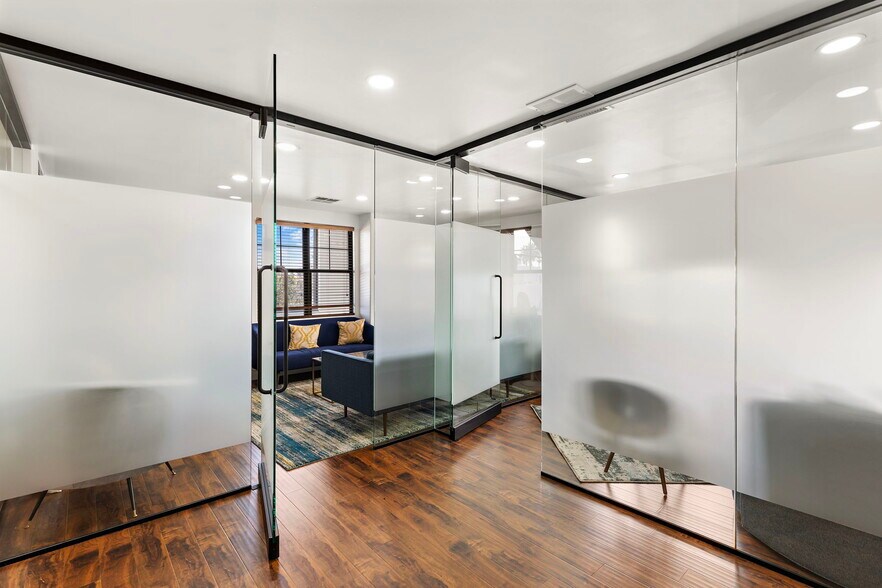 More Photos Of 3404-3406 Via Lido, Newport Beach Office For Lease