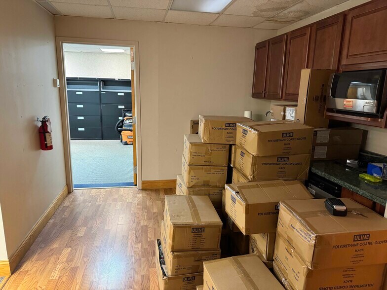 More Photos Of 622 Georges Rd, North Brunswick Medical For Sale