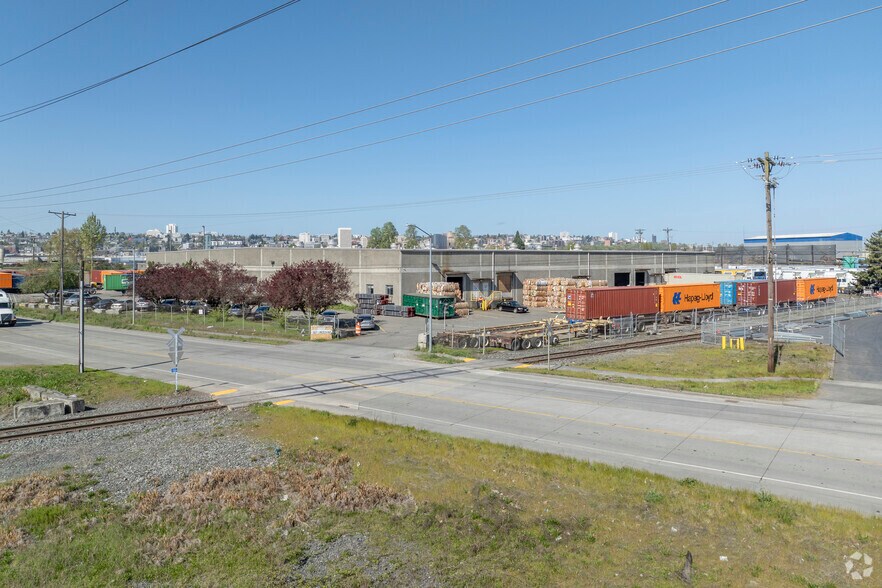 More Photos Of 1621 Lincoln Ave, Tacoma Warehouse For Sale