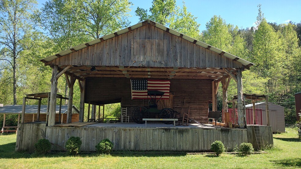 More Photos Of 107 Country Creek Dr, Pickens Storefront Retail Office For Sale