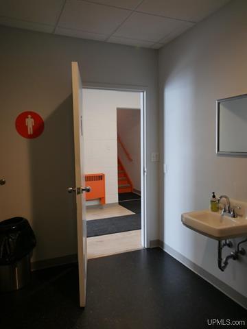 More Photos Of 608 Shelden Ave, Houghton Loft Creative Space For Sale