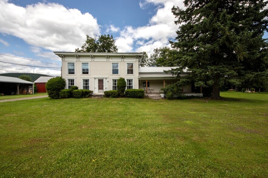More Photos Of 571 Southside Dr, Oneonta Apartments For Sale