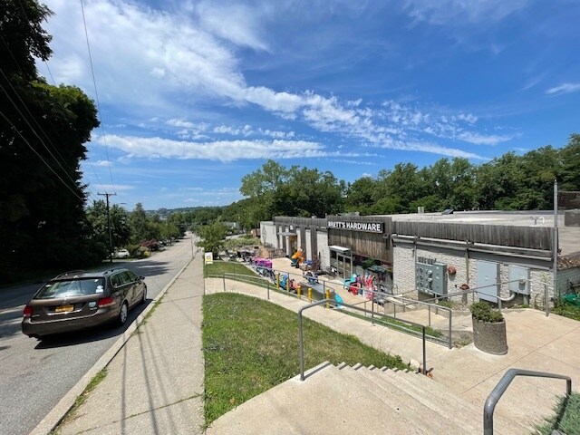 More Photos Of 18-20 W Main St, Beacon Storefront For Lease