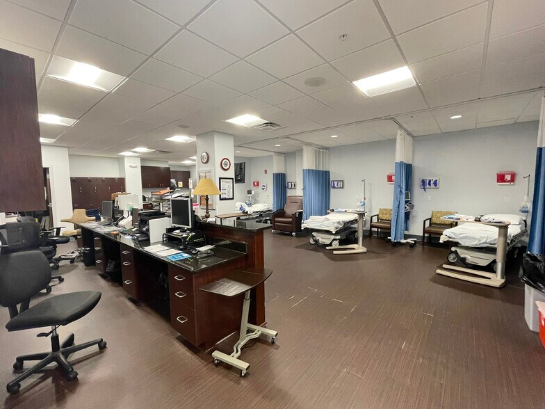 More Photos Of , Naples Office For Sale
