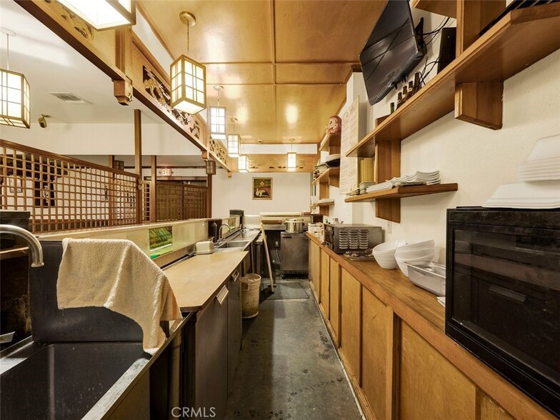 More Photos Of 1112 S Atlantic Blvd, Monterey Park Storefront Retail Office For Lease