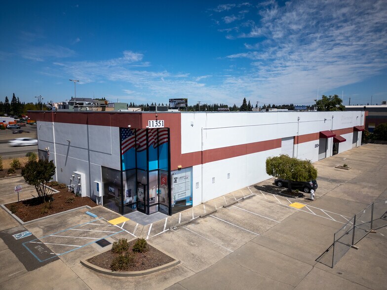 More Photos Of 11351 Folsom Blvd, Rancho Cordova Warehouse For Lease