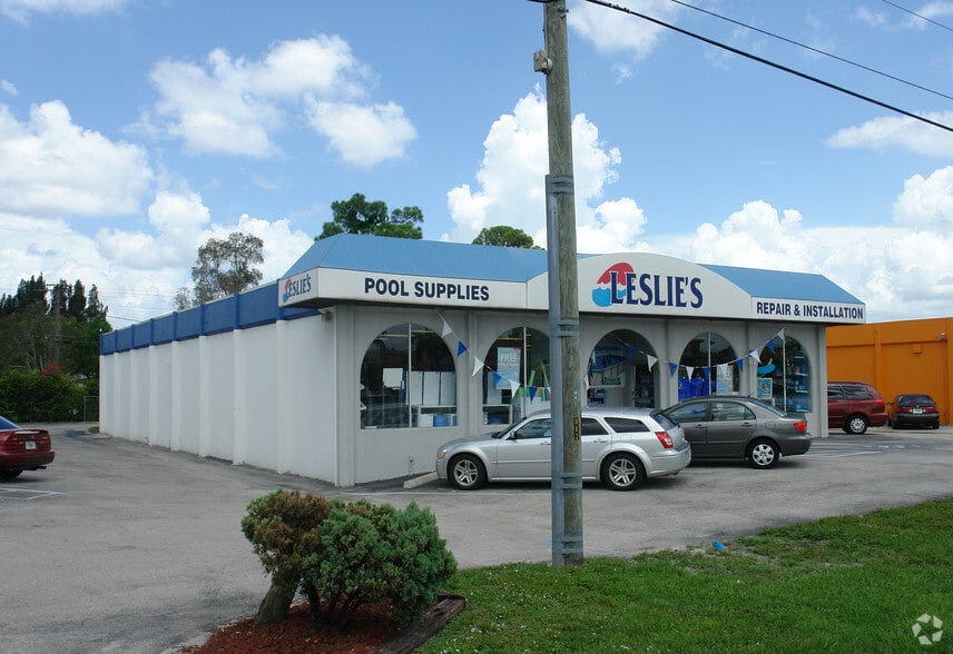 Primary Photo Of , Fort Myers General Retail For Sale