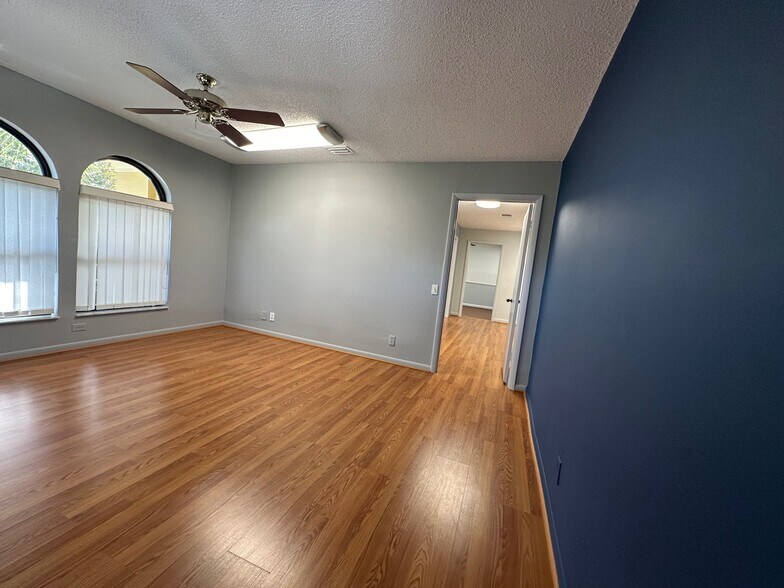 More Photos Of 6971 N Federal Hwy, Boca Raton Loft Creative Space For Sale