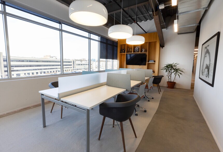 More Photos Of 1433 N Water St, Milwaukee Coworking Space