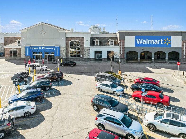 More Photos Of W190N9855 Appleton Ave, Germantown Freestanding For Sale