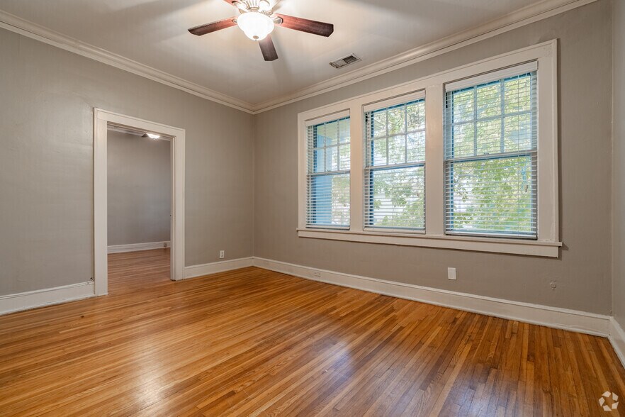 More Photos Of 31 S McLean Blvd, Memphis Apartments For Sale