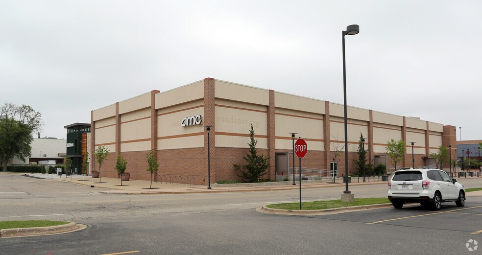 More Photos Of 702-726 N Midvale Blvd, Madison General Retail For Lease