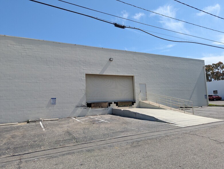 More Photos Of 1350 E Thompson Blvd, Ventura General Retail For Sale