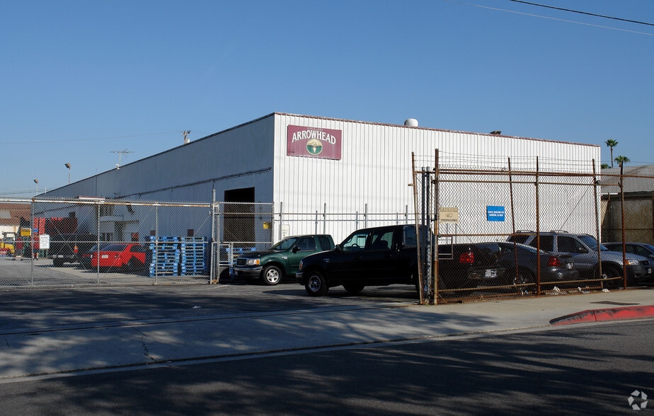 More Photos Of 13109 Budlong Ave, Gardena Warehouse For Lease