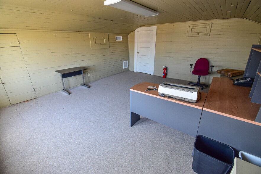 More Photos Of 2606 8th St, Tuscaloosa Office For Sale