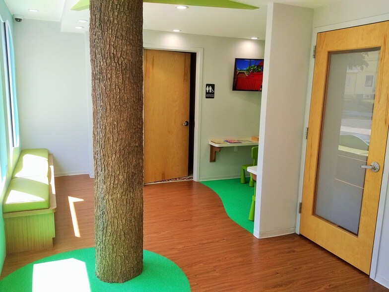 More Photos Of 110 Washington Ave, Pleasantville Medical For Lease