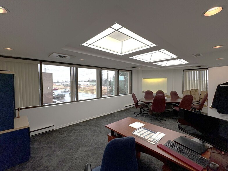 More Photos Of 30 Concourse Gate, Nepean Office For Sale
