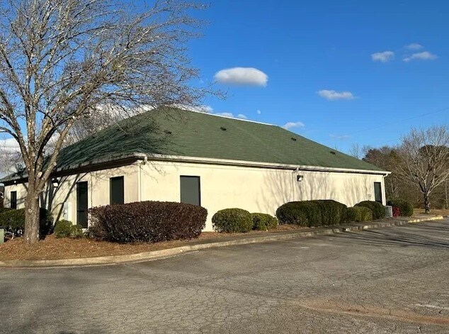 More Photos Of 5281 Cleveland Hwy, Clermont Office For Sale