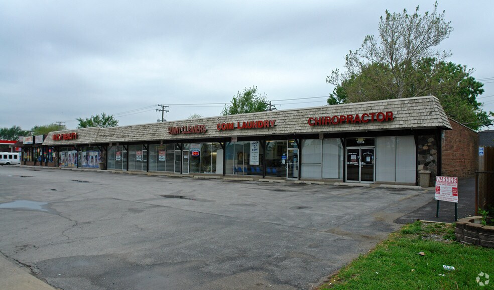 More Photos Of 1604-1618 Sibley Blvd, Calumet City Unknown For Lease