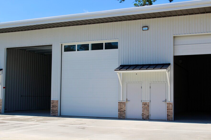 More Photos Of 9 Frito way, Arden Specialty For Sale