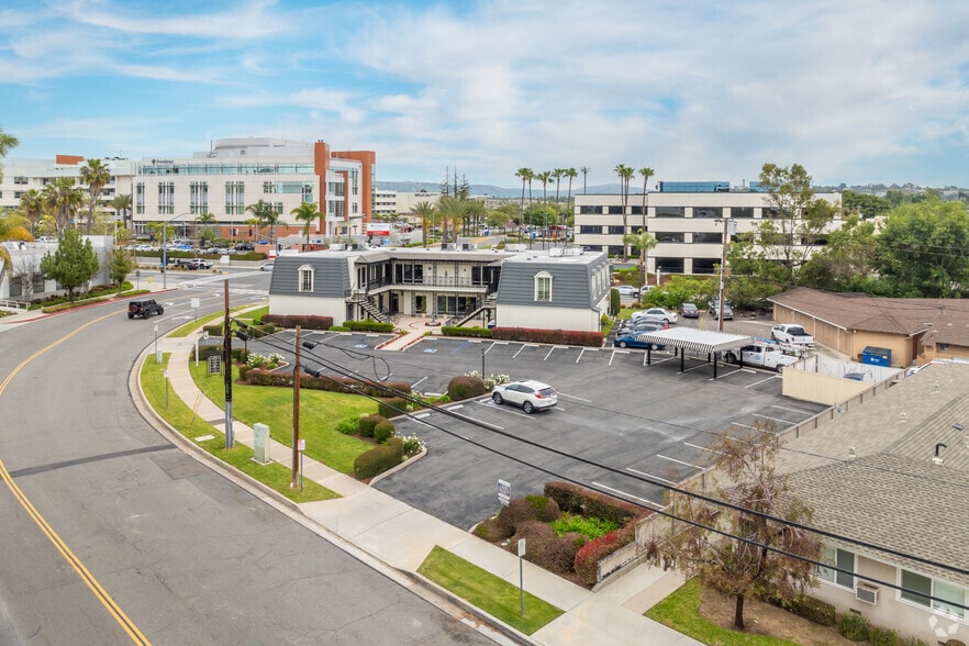 More Photos Of 100 W Valencia Mesa Dr, Fullerton Medical For Lease