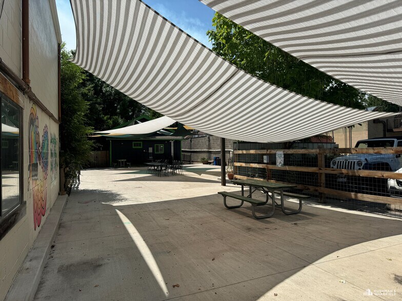 More Photos Of 122 W Laurel St, Fort Collins General Retail For Sale