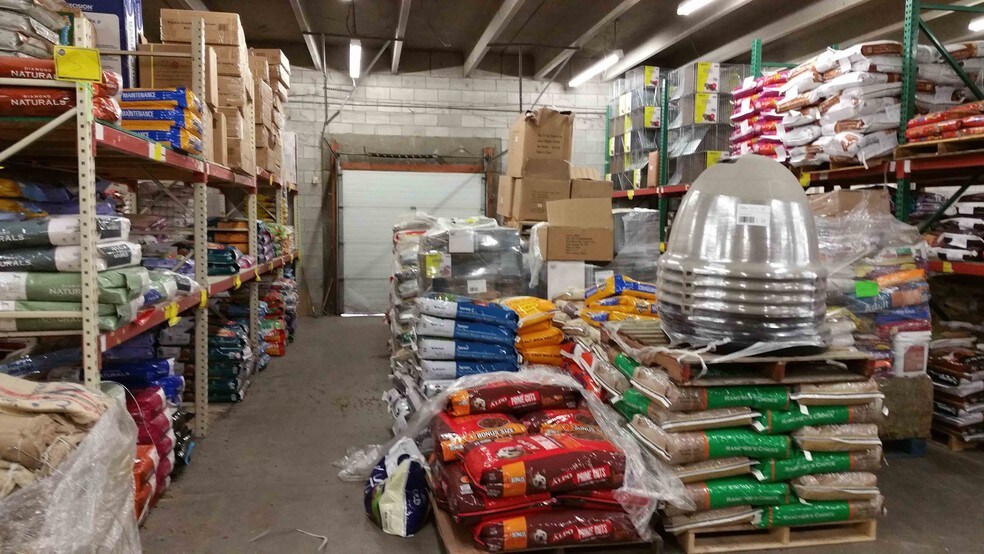 More Photos Of 665 E Anderson, Idaho Falls Light Distribution For Lease