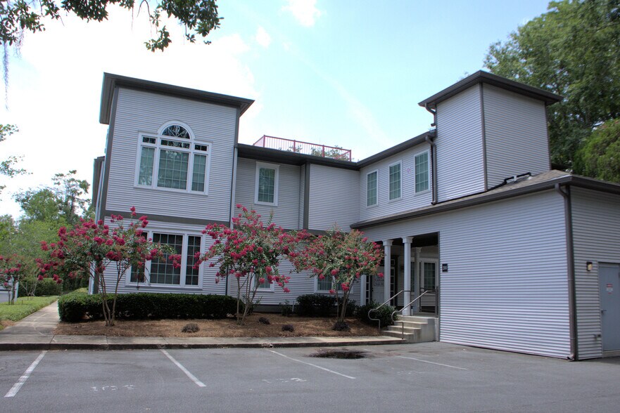 Primary Photo Of 660 E Jefferson St, Tallahassee Office For Lease