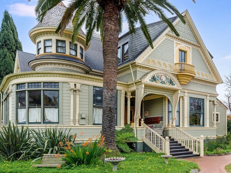 More Photos Of 687 Islay St, San Luis Obispo Apartments For Sale