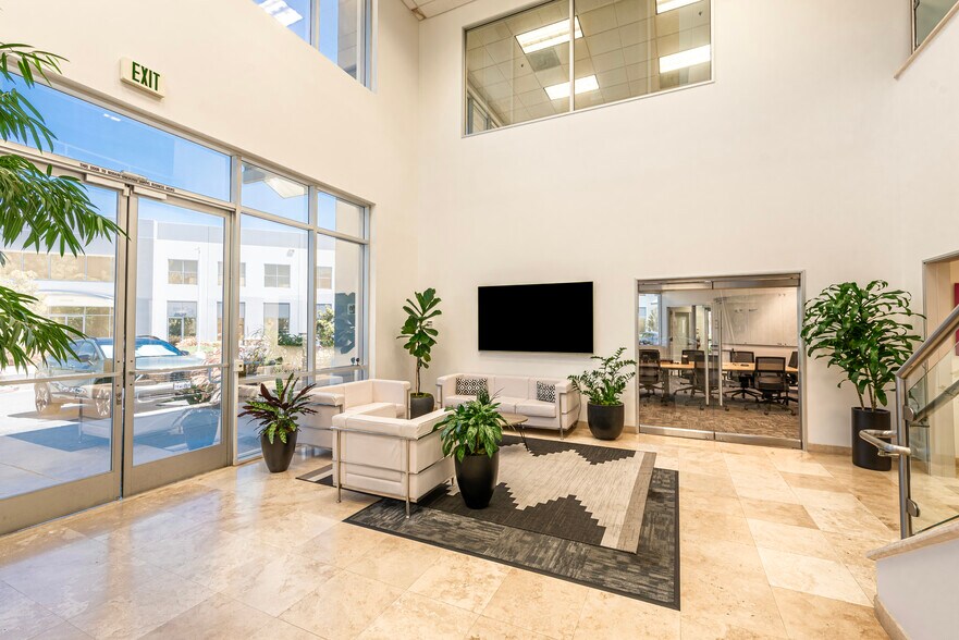 More Photos Of 18 Bunsen, Irvine Research And Development For Lease