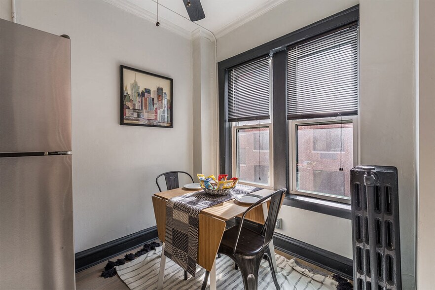 More Photos Of 5200 N Sheridan Rd, Chicago Apartments For Lease