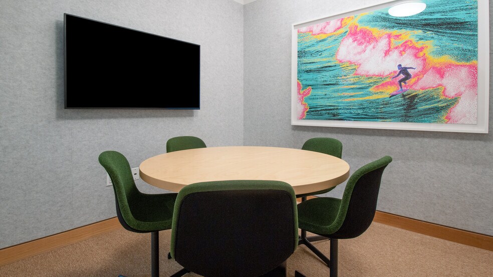 More Photos Of 7272 Wisconsin Ave, Bethesda Office For Sale