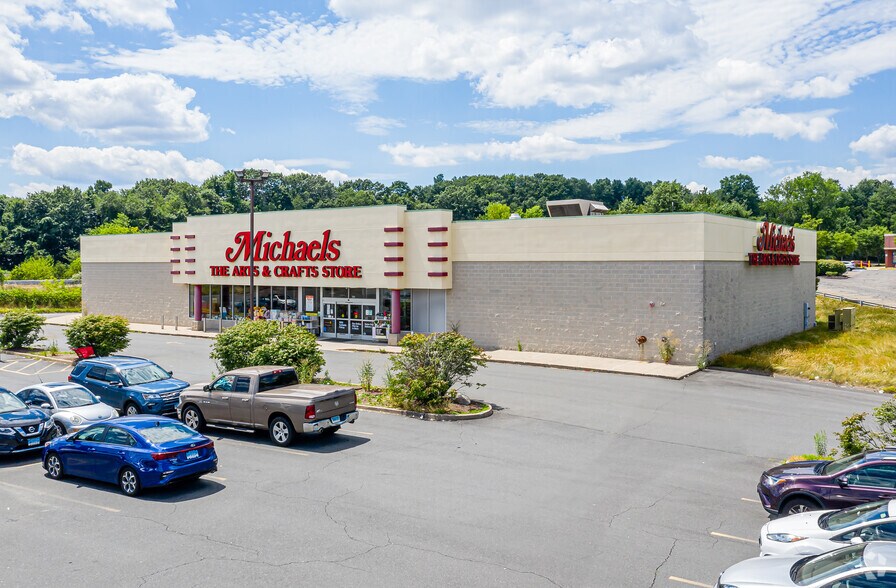 More Photos Of 1600 Southeast Rd, Farmington Unknown For Lease