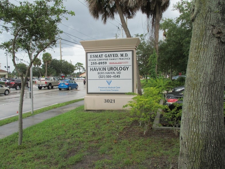 More Photos Of 3021 Eau Gallie Blvd, Melbourne Medical For Lease