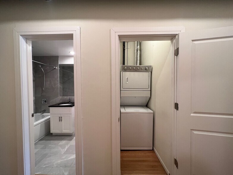 More Photos Of 732 W Grace St, Chicago Apartments For Sale