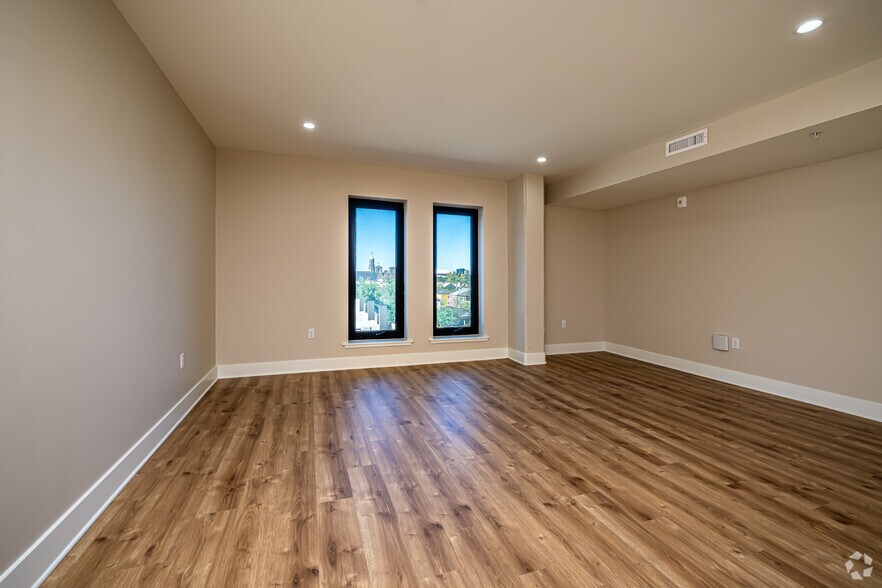 More Photos Of 609 Jackson Ave, New Orleans Multifamily For Sale