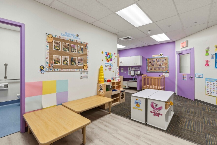 More Photos Of 2728 Thomson Ave, Long Island City Apartments For Sale