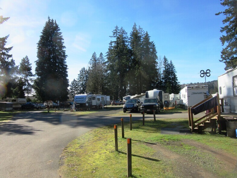 More Photos Of 114 Burma Rd, Castle Rock Manufactured Housing Mobile Home Park For Sale
